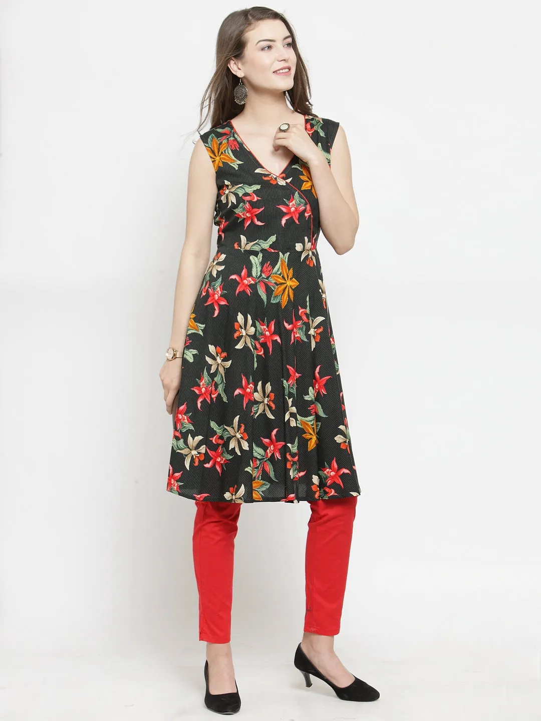 Jashvi Women Black & Red Floral Printed Rayon A-Line Kurta