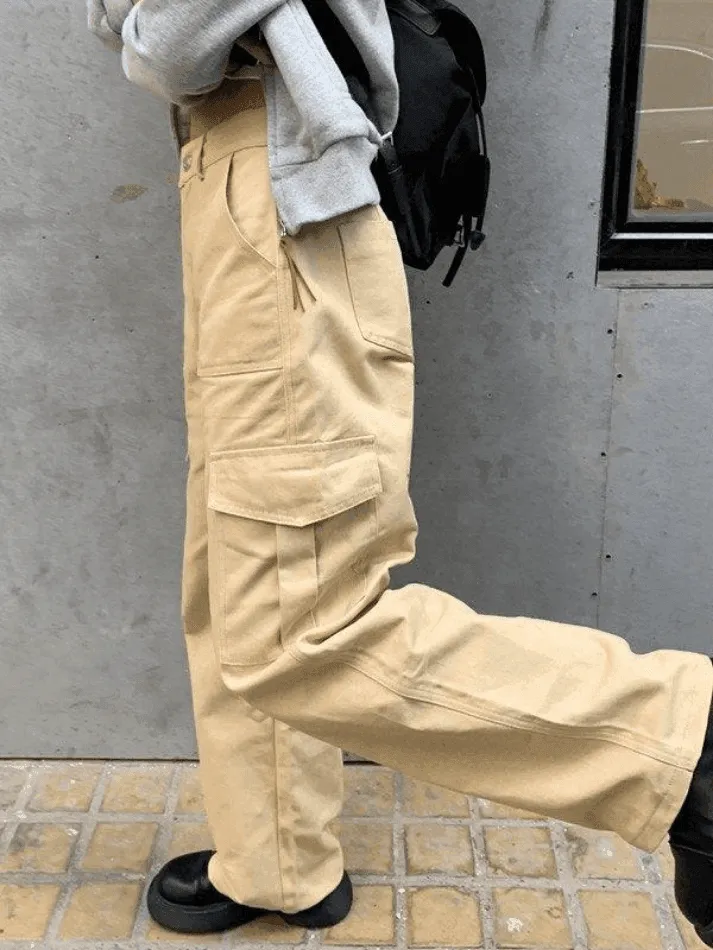 Pocket Design Straight Leg Cargo Pants