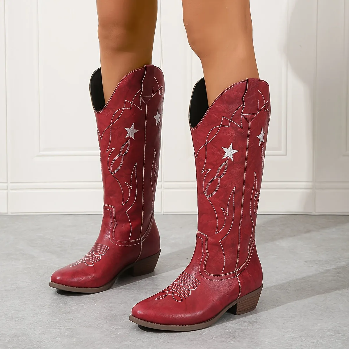 Star-Embellished Women's Western Knee High Boots - V-Cut, Low Chunky Heel, Retro Riding Style for Casual & Country Outfits