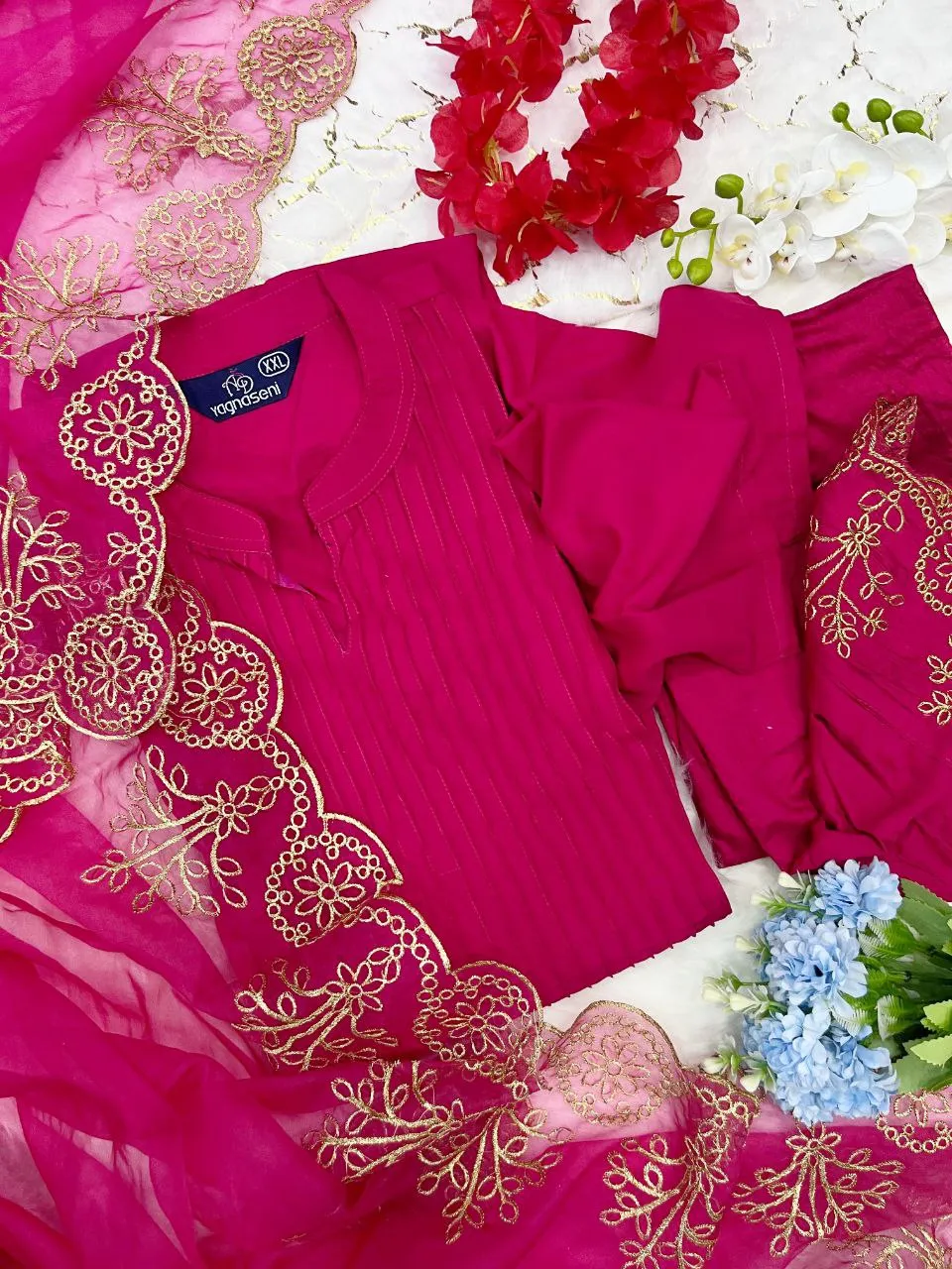 WOMEN EMBROIDERED PINK KURTA SET WITH DUPATTA